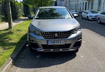 Peugeot 3008 105.200 km 16.000 &euro; Essen 45141