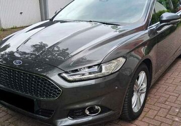 Ford Mondeo 122.000 km 8.500 &euro; Essen 45359