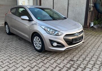 Hyundai i30 180.000 km 5.790 &euro; Gladbeck 45966