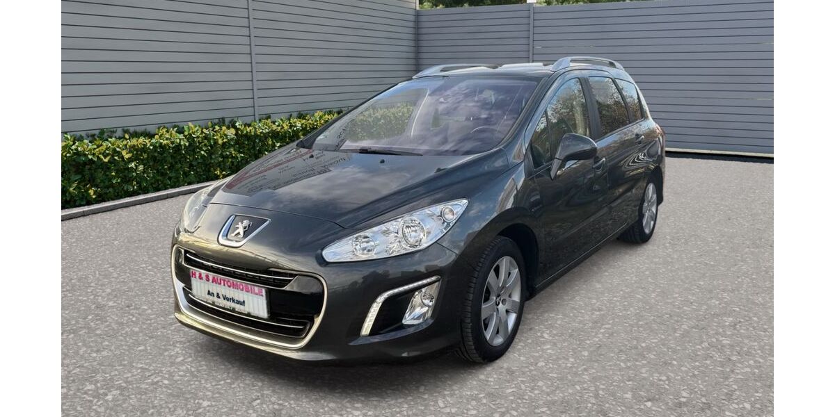 Peugeot 308 147.830 km 4.100 &euro; Essen 45356