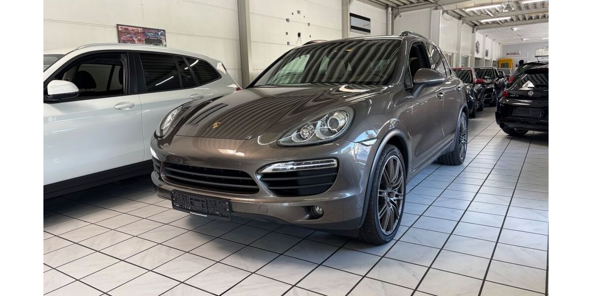 Porsche Cayenne 186.000 km 17.900 &euro; Essen - Karnap 45329