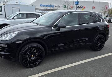 Porsche Cayenne 207.000 km 18.499 &euro; Essen 45219