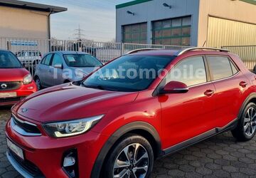 Kia Stonic 121.000 km 9.999 &euro; Dinslaken 46539