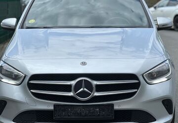 Mercedes-Benz B 180 210.659 km 10.799 &euro; Essen 45276