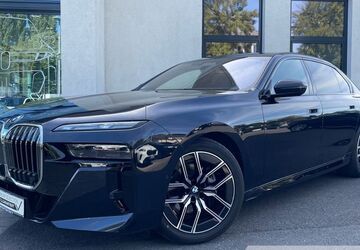 BMW 740 12.508 km 85.640 &euro; Essen 45134