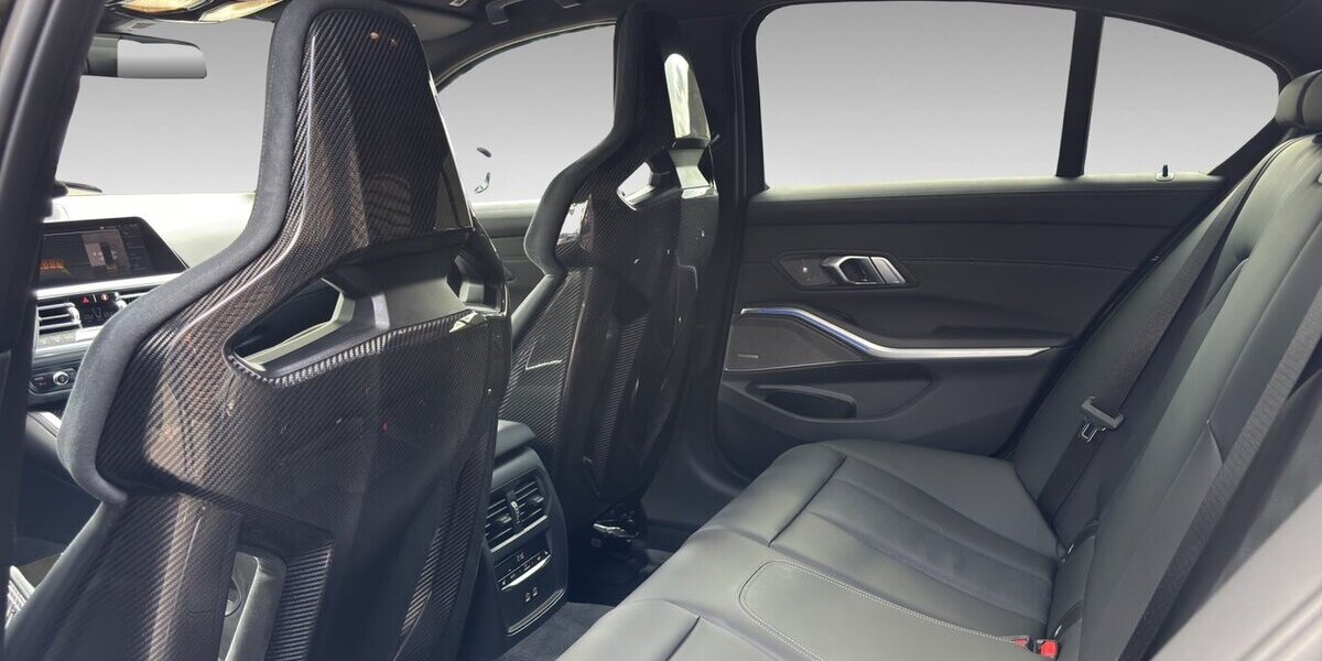 BMW M3 x-Drive Competit Akrapo M-Schale KW Garantie 33.263 km 79.900 &euro; Wuppertal 42327