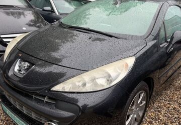 Peugeot 207 90.000 km 3.999 &euro; Essen 45147