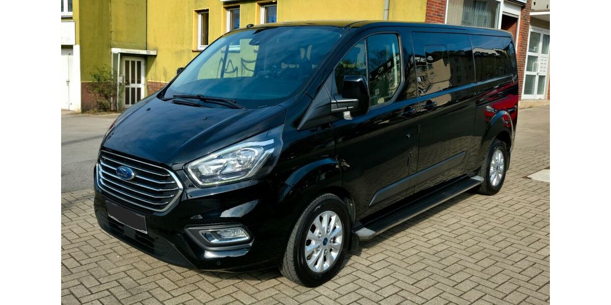 Ford Tourneo Custom 134.000 km 22.450 &euro; essen 45144