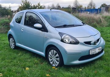 Toyota Aygo (X) 132.300 km 3.450 &euro; Dorsten 46282