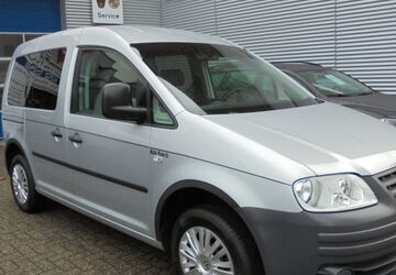 VW Caddy 109.000 km 8.990 &euro; Wuppertal 42285