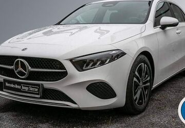 Mercedes-Benz A 180 13.935 km 26.980 &euro; Oberhausen 46149