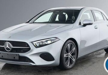 Mercedes-Benz A 200 17.096 km 32.595 &euro; Oberhausen 46149