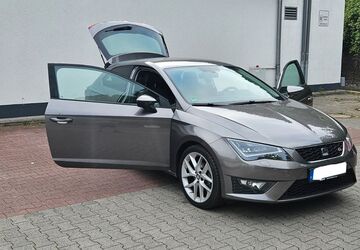 Seat Leon 158.064 km 7.799 &euro; Essen 45141