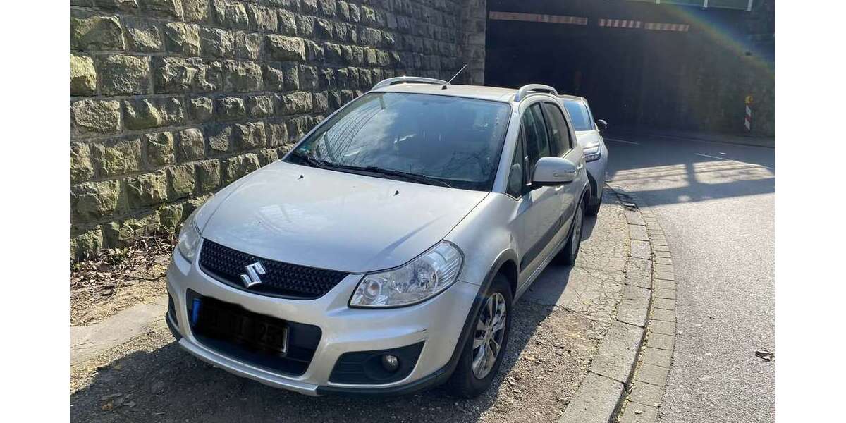 Suzuki SX4 124.000 km 6.000 &euro; Duisburg 47138