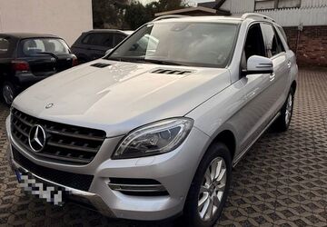 Mercedes-Benz ML 250 202.000 km 16.500 &euro; Herne 44628