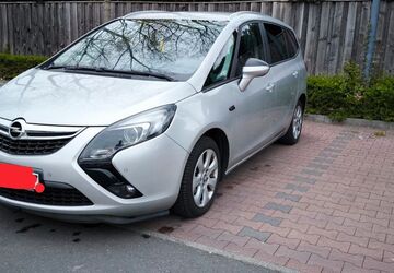 Opel Zafira Tourer 102.159 km 9.000 &euro; Gelsenkirchen 45888