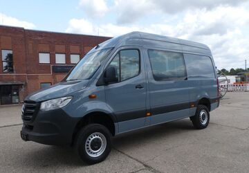 Mercedes-Benz Sprinter 248.497 km 39.950 &euro; Essen 45309
