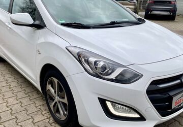 Hyundai i30 297.435 km 3.900 &euro; Moers 47445
