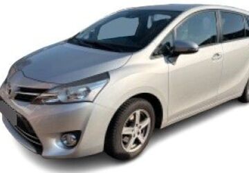 Toyota Verso 67.500 km 16.490 &euro; Duisburg 47249