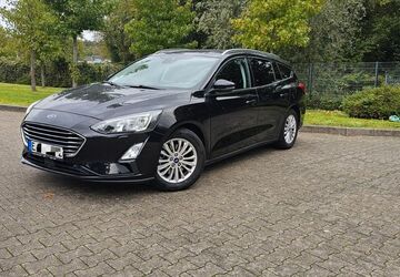 Ford Focus 88.000 km 18.990 &euro; Essen 45279