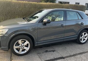 Audi Q2 93.000 km 17.300 &euro; Bochum 44803