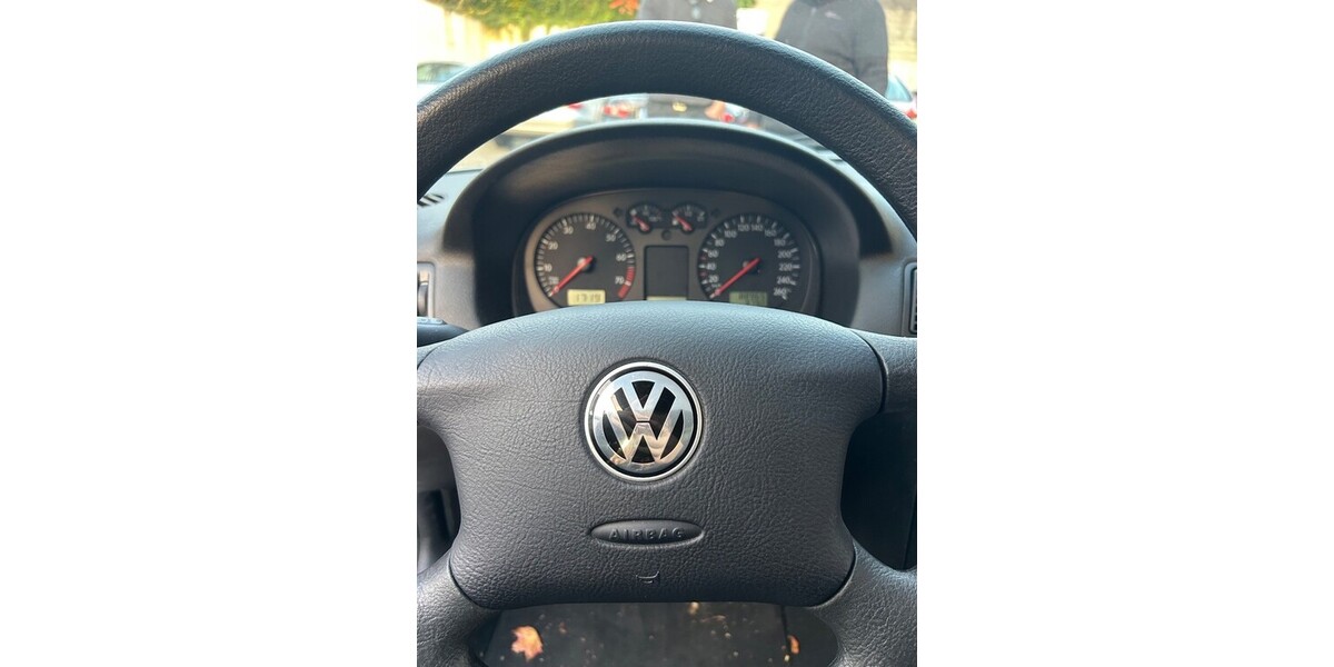 VW Golf 4 90.000 km 2.000 &euro; Wuppertal 42275