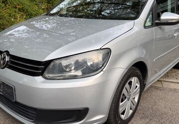 VW Touran 149.876 km 5.700 &euro; Essen 45276
