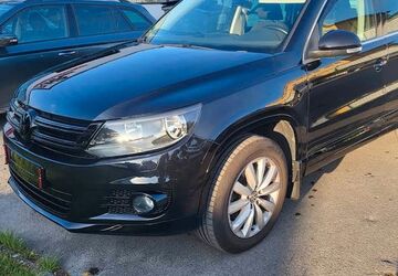 VW Tiguan 163.000 km 9.600 &euro; dorsten 46286