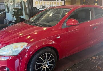 Kia ceed / Ceed 218.000 km 1.950 &euro; Essen 45139