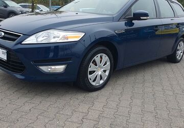 Ford Mondeo 99.053 km 8.499 &euro; Essen 45326