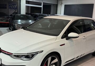 VW Golf 32.000 km 26.500 &euro; essen 45139