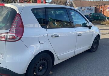 Renault Scenic 132.000 km 3.250 &euro; Witten 58454
