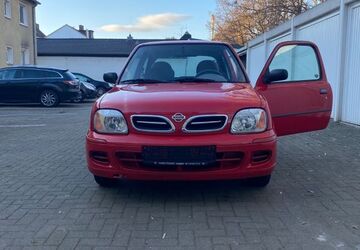 Nissan Micra 76.700 km 600 &euro; Dinslaken 46537