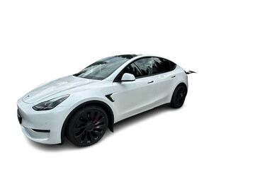 Tesla Model Y 110.000 km 31.380 &euro; Duisburg 47249