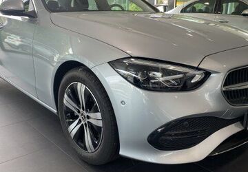 Mercedes-Benz C 180 10.945 km 37.490 &euro; Essen 45257