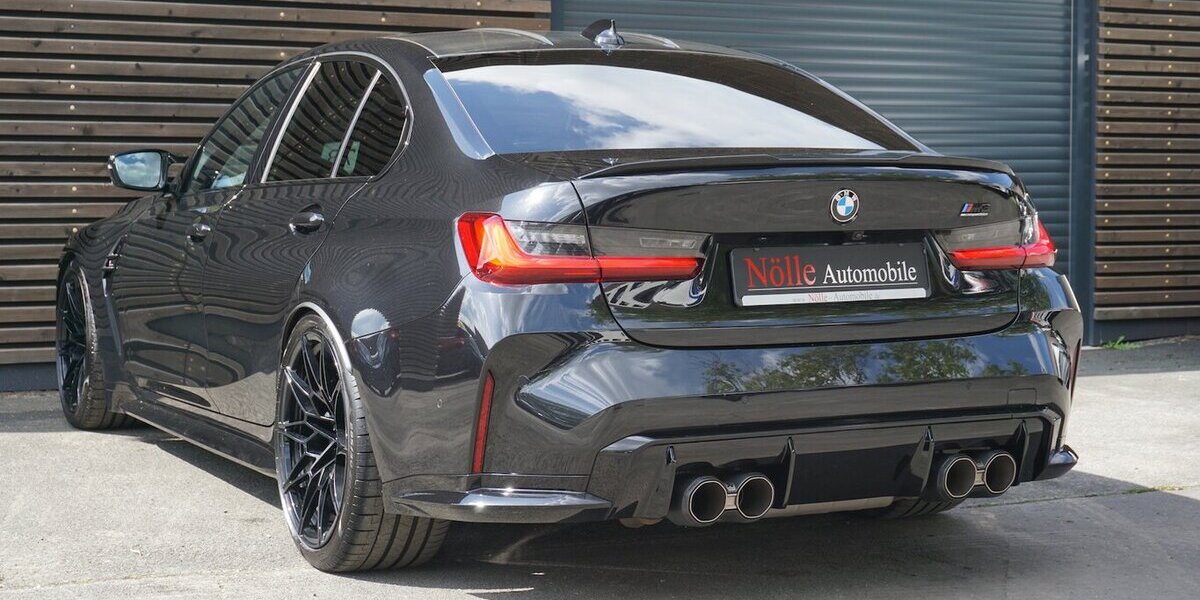 BMW M3 x-Drive Competit Akrapo M-Schale KW Garantie 33.263 km 79.900 &euro; Wuppertal 42327