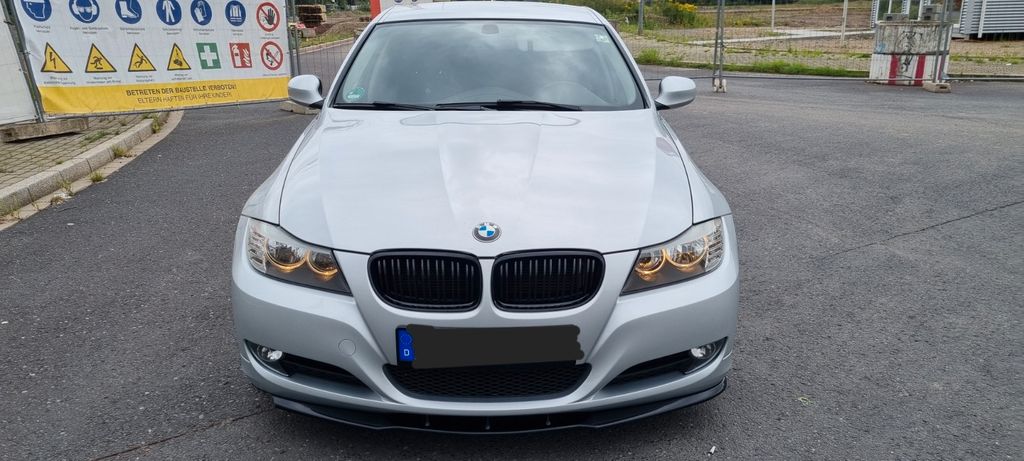 BMW 318 297.229 km 5.000 &euro; Ratingen 40885