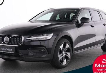 Volvo V60 Cross Country 43.544 km 35.380 &euro; Essen-Kray 45309