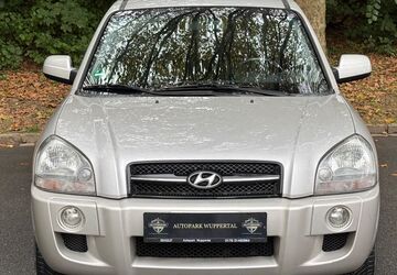 Hyundai TUCSON 184.000 km 5.999 &euro; Wuppertal 42283