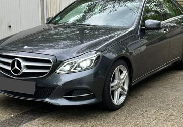 Mercedes-Benz E 220 180.000 km 13.999 &euro; Schonnebeck 45309
