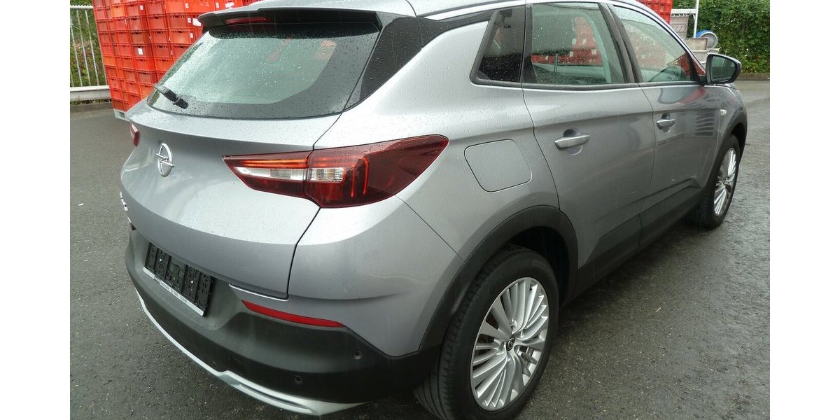 Opel Grandland X Innovation 1.5 D Automatik Navi LED 171.000 km 12.900 &euro; Ratingen 40885