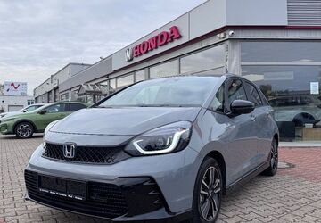Honda Jazz 9.000 km 24.950 &euro; Dinslaken 46539