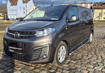 Opel Vivaro 107.000 km 18.900 &euro; Herne 44629