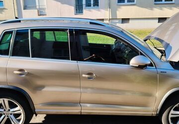 VW Tiguan 106.500 km 15.300 &euro; Essen 45356