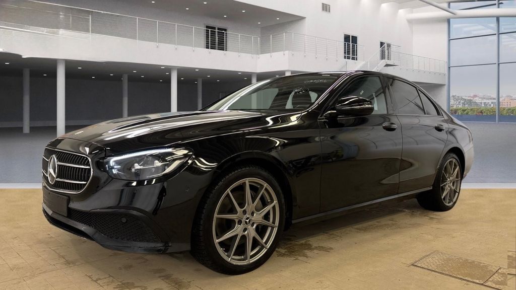 Mercedes-Benz E 300 133.000 km 31.990 &euro; Recklinghausen 45659