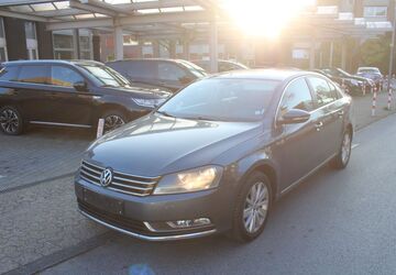 VW Passat 93.000 km 8.990 &euro; Herten 45699