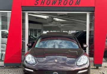 Porsche Panamera 83.000 km 29.990 &euro; Mülheim an der Ruhr 45472