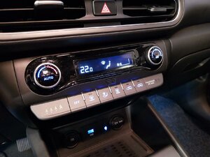 Hyundai Kona Prime 2WD H-UP Kam Navi SHZ LHZ ACC 27.595 km 20.490 &euro; HAAN 42781