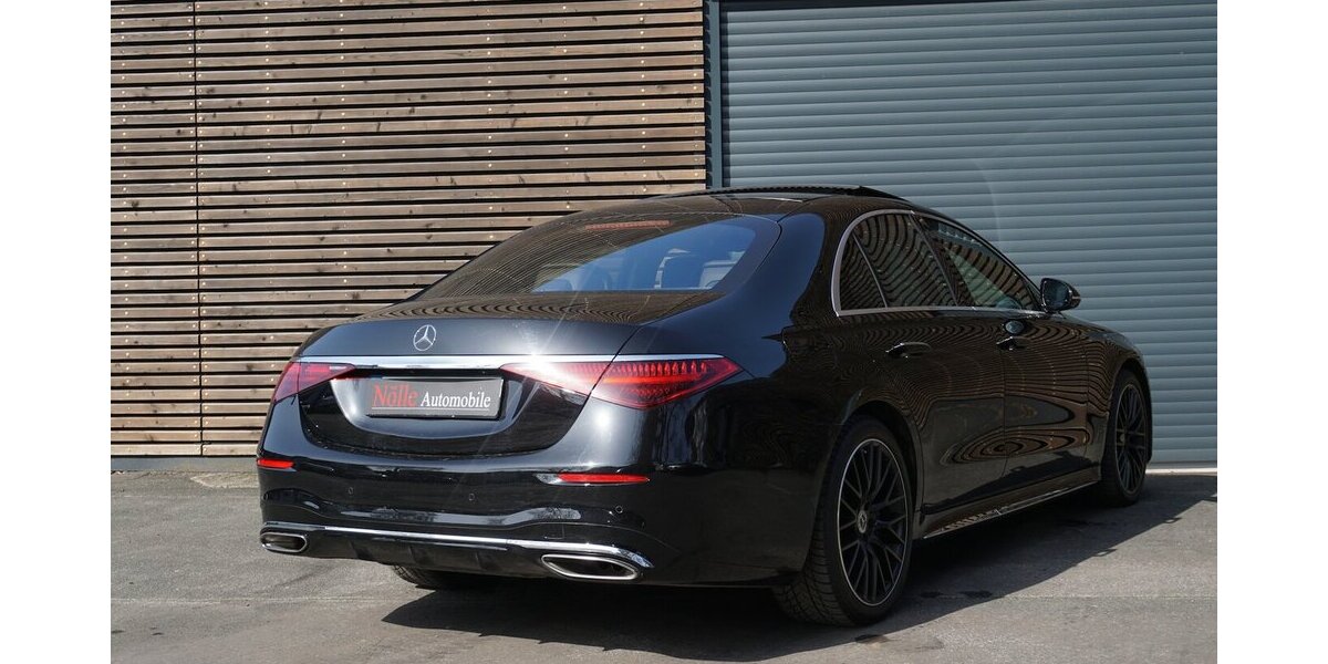 Mercedes-Benz S 580 e 4M AMG HA-Lenk.Exkl. Fond TV 4D NP209.- 29.580 km 114.800 &euro; Wuppertal 42327