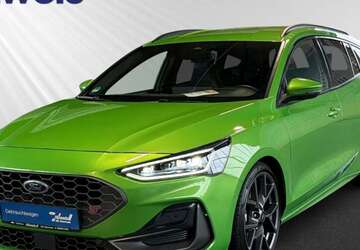 Ford Focus 52.417 km 29.990 &euro; Oberhausen 46145